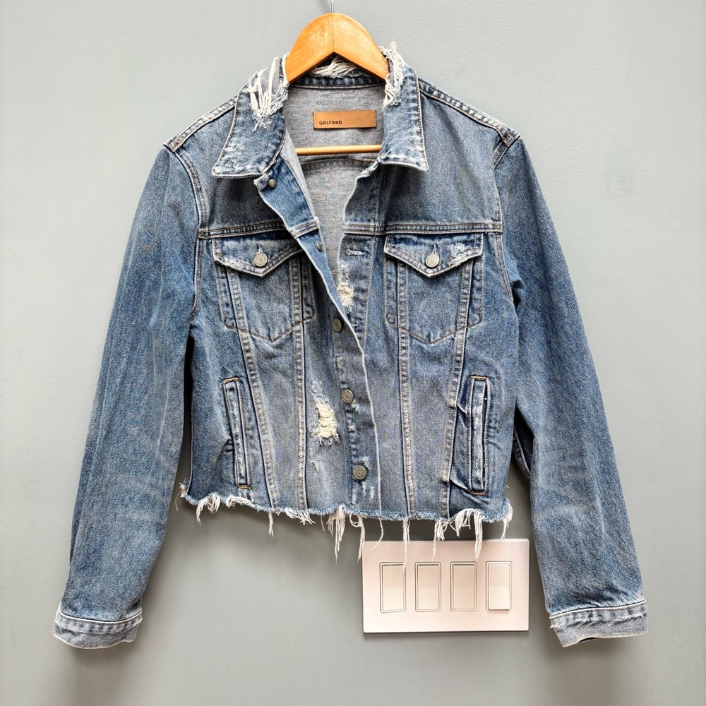 GRLFRND Cara Cropped Denim Jacket in Mary Jane L - Picture 4 of 7